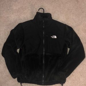 Women’s The North Face Black fleece jacket size M
